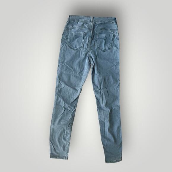 Calzedonia Skinny Fit Ultra Light Denim Jeggings Medium M NWT - Picture 2 of 8